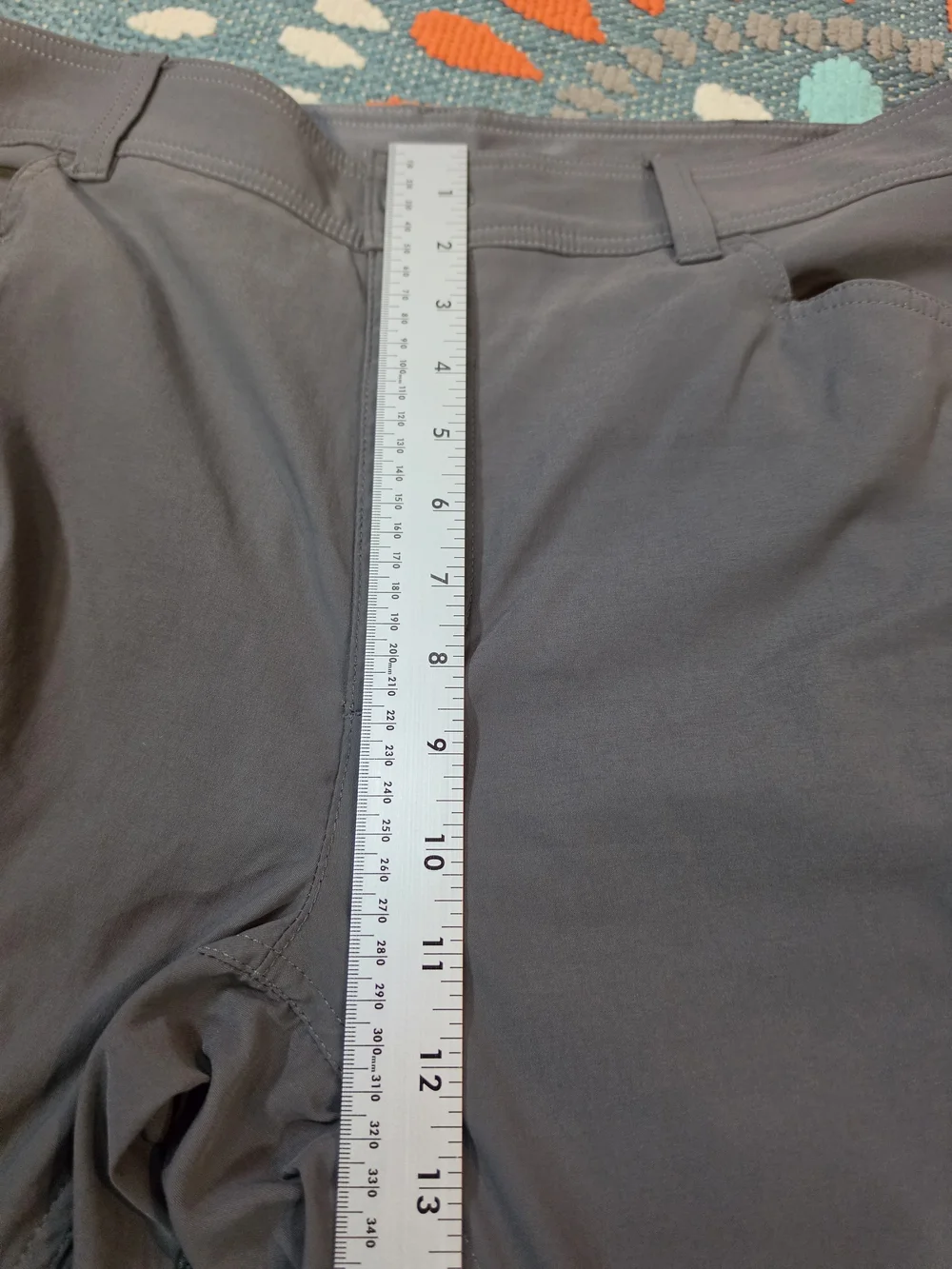Eddie Bauer First Ascent Lightweight Outdoor Preformance  Pants